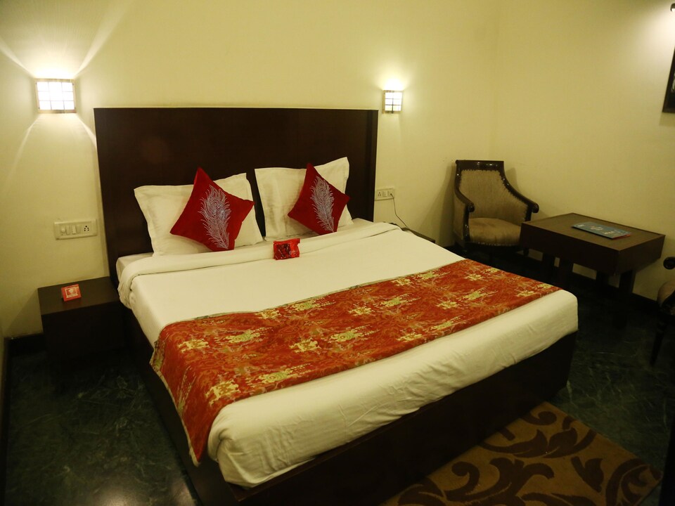 OYO 2731 Hotel Kings, BMC Chowk Jalandhar, Jalandhar