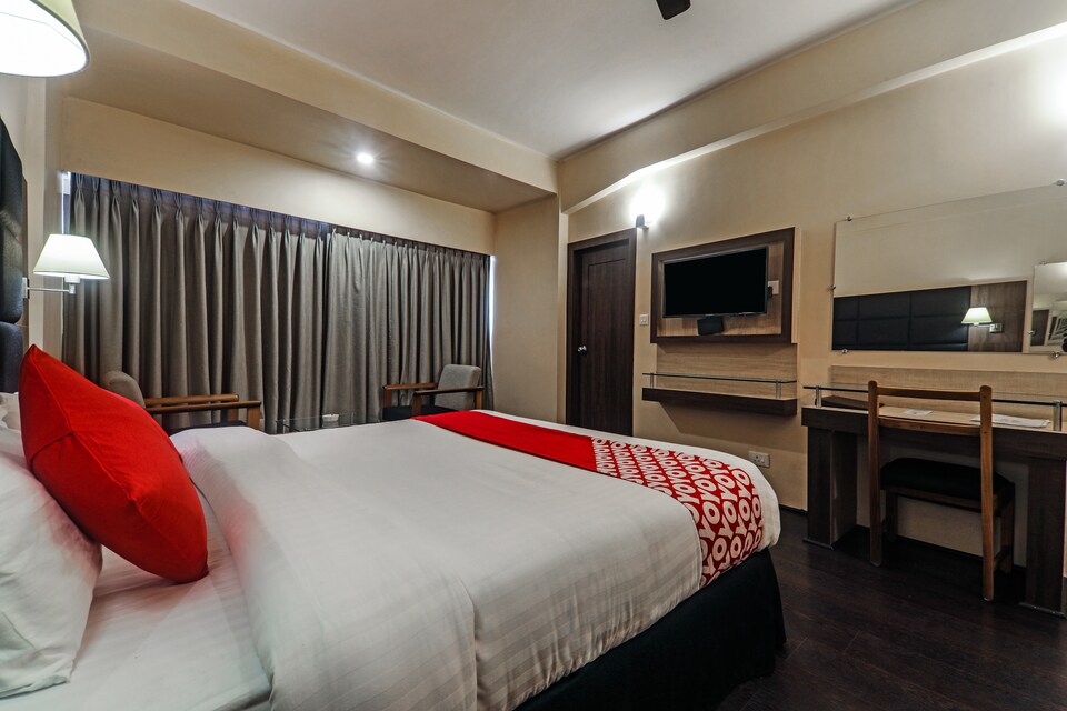 Capital O Hotel Alpine Continental, Police Bazar, Shillong