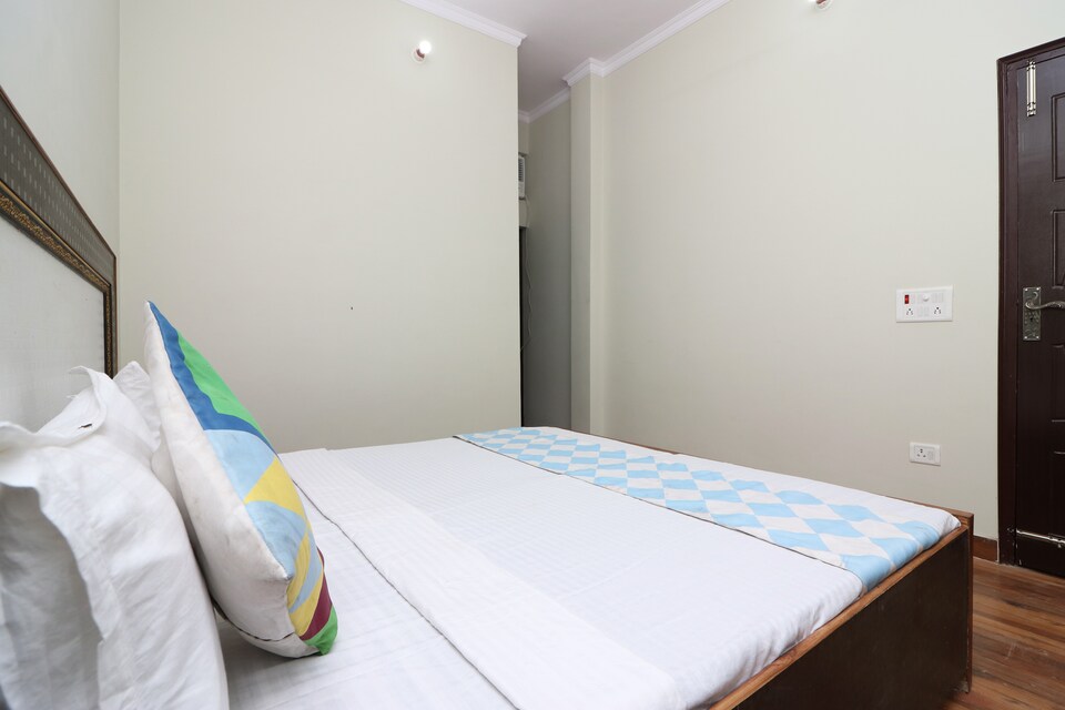 OYO 16036 Home Modern 2BHK Sahastradhara Road, Rajpur Road Dehradun, Dehradun