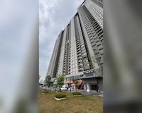 Collection O Youth City Residences