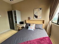 Collection O Youth City Residences