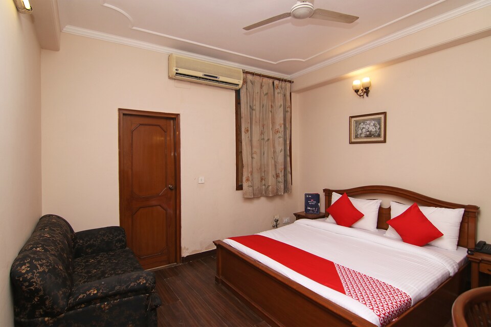 Flagship Old Gurgaon Near Leisure Valley Park, Old Gurgaon, Gurgaon