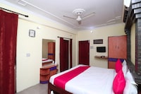 OYO Hotel Centre Point