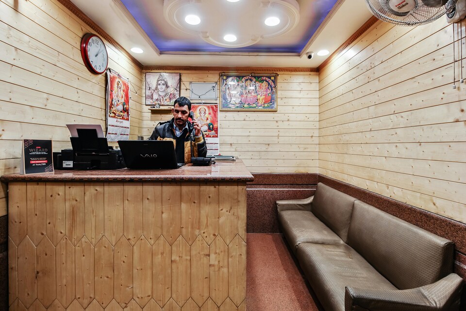 OYO 16066 Chinar Comforts, Lal Chowk Srinagar, Srinagar