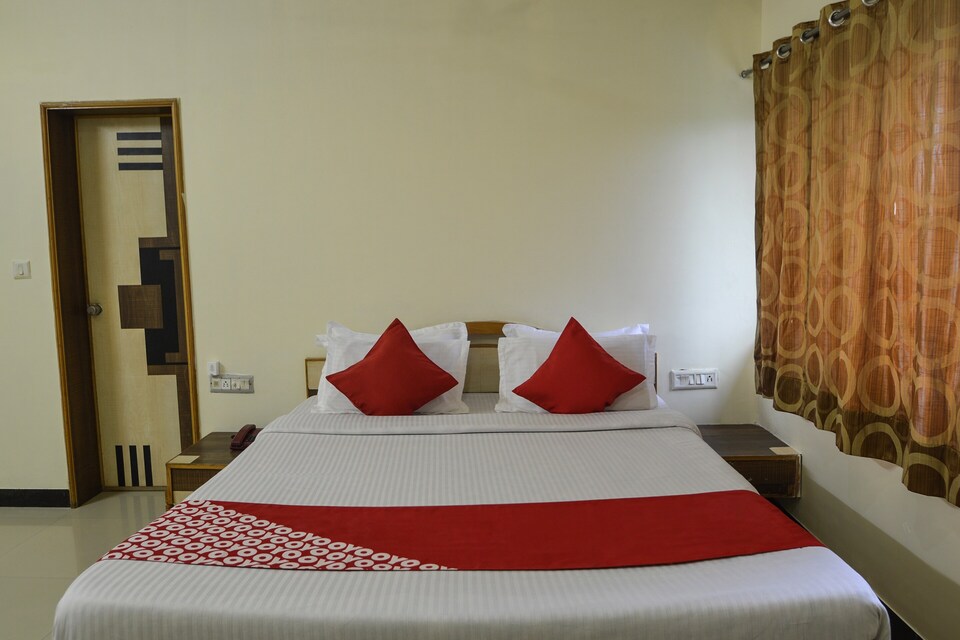 OYO Hotel Happy Day, Abu-Road, Mount-Abu