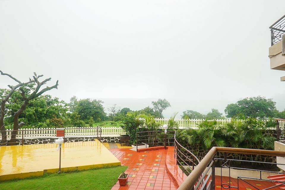 OYO 16084 Mahinder Inn, Panchagani Market Mahabaleshwar, Mahabaleshwar