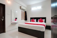 OYO Residency Square