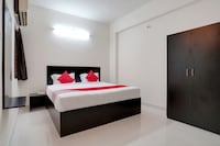 OYO Residency Square