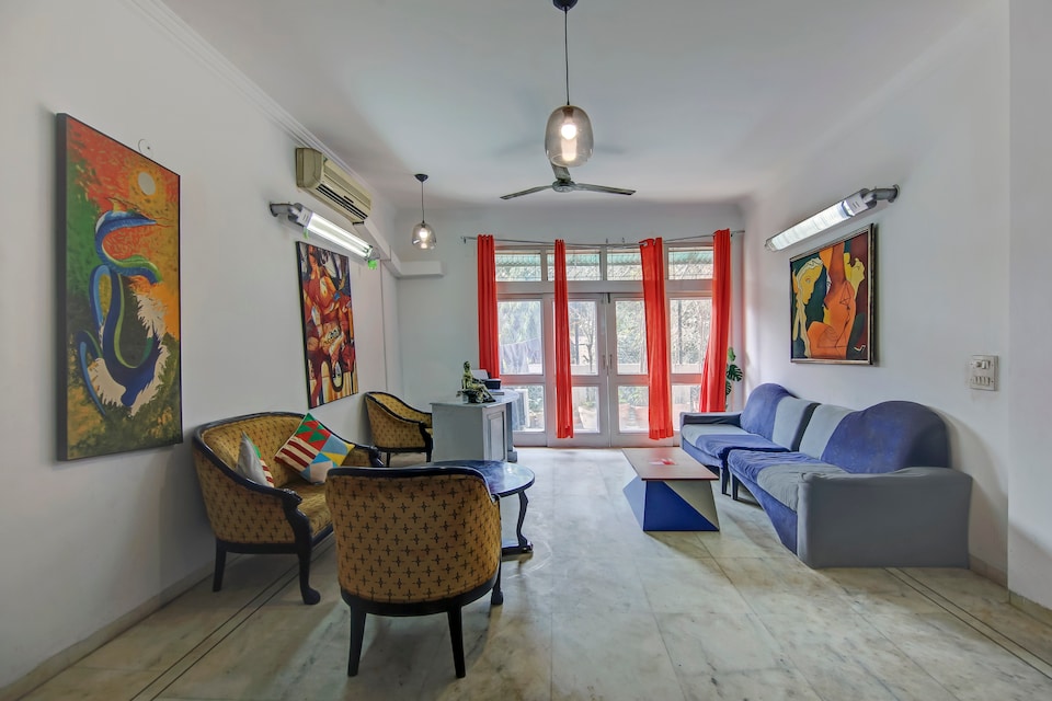 OYO 16100 Spacious Stay, Greater Kailash Delhi, Delhi