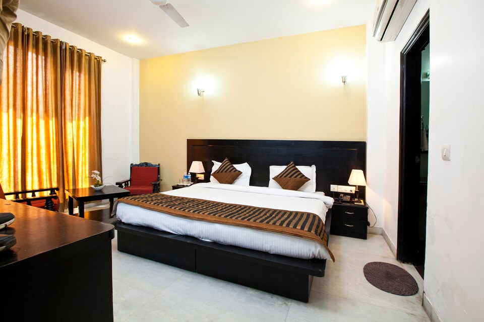 OYO Rooms 069 Akashneem Marg, Cyber City, Gurgaon