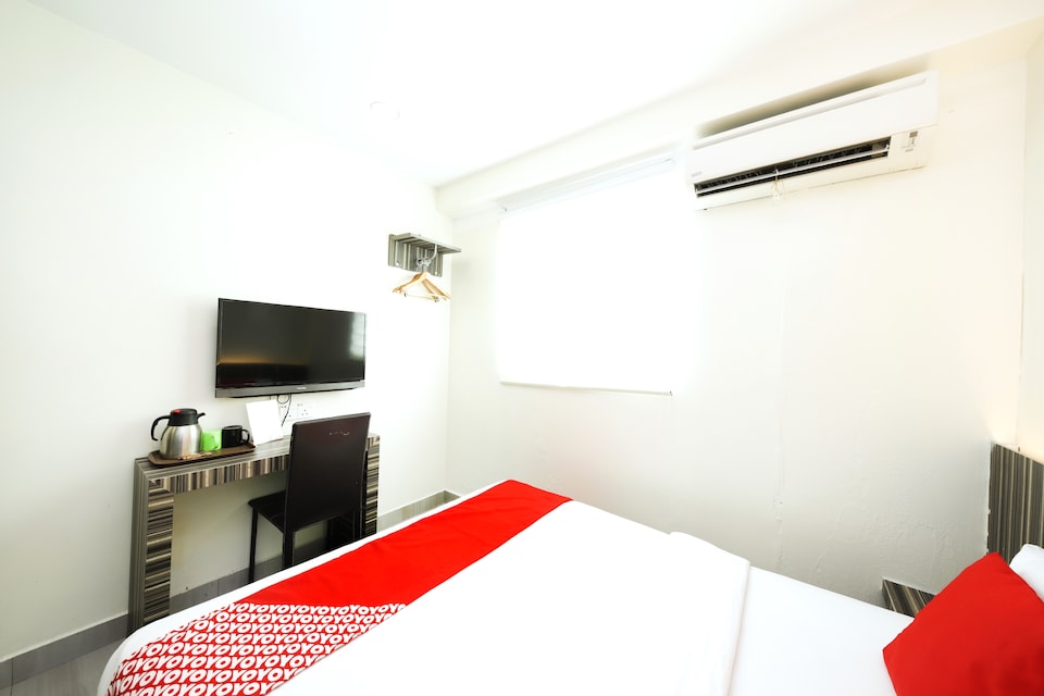 OYO 335 Sunrise Golden Hotel, Kajang, Kajang