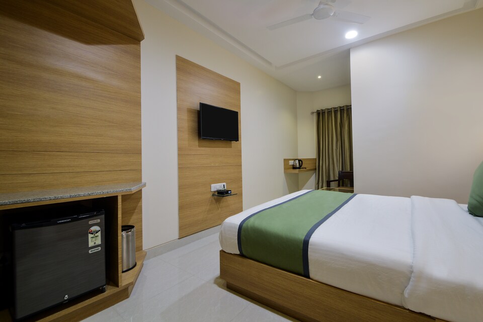 Hotel O  Blue Orchid, Gulab Bagh, Udaipur