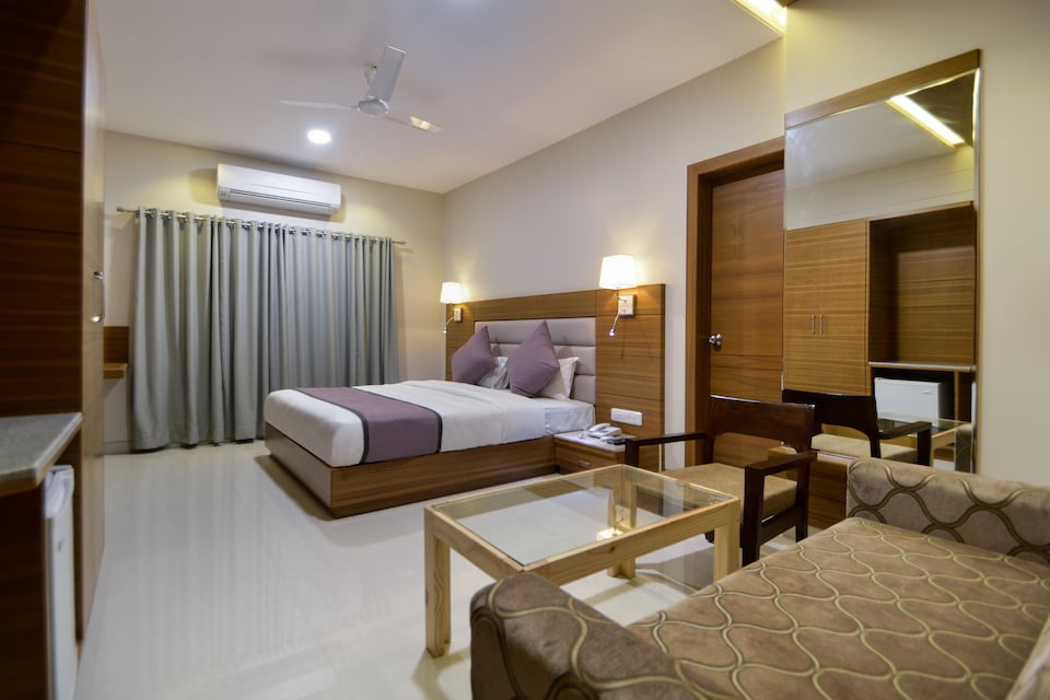 Hotel O Blu Orchid, Gulab Bagh, Udaipur