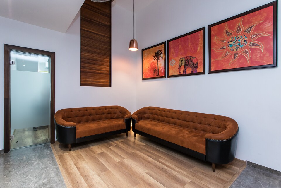 Capital O 16115 Hotel Solitaire, Vijay Nagar Indore, Indore