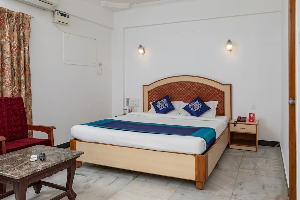 OYO Flagship 16134 Mount Heera Alandur, Guindy Chennai, Chennai