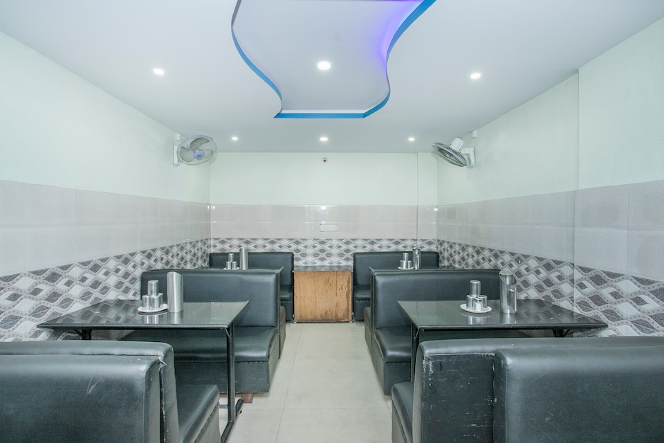 OYO Flagship 16142 Passport Office Koramangala, Koramangala Sony World Signal, Bangalore