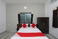 OYO Ridge Residency