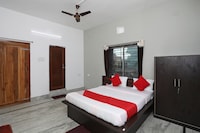 OYO Ridge Residency