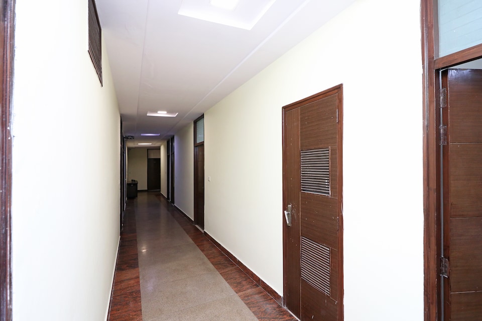 OYO Hotel Jyoti Continental Agra, Fatehabad Road, Agra