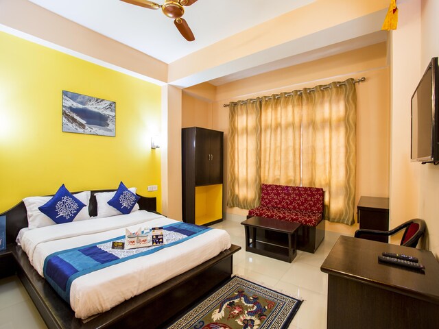 OYO Hotel Golden Star Continental