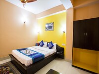 OYO Hotel Golden Star Continental
