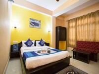 OYO Hotel Golden Star Continental