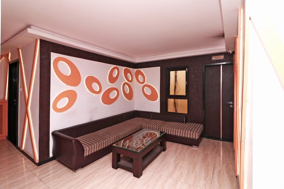 OYO 16364 Jai Jawan, Kanpur City, Kanpur