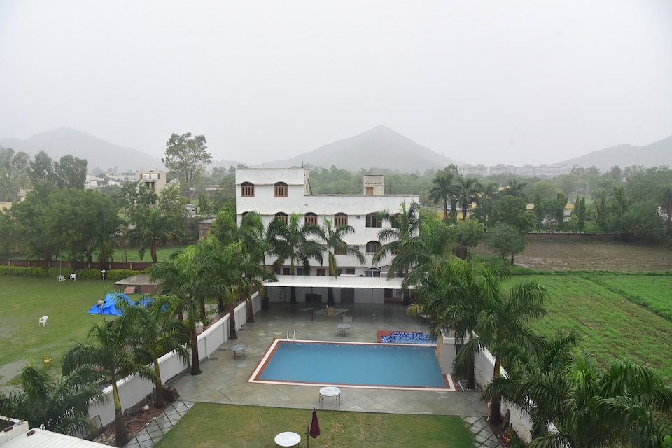 OYO Hotel Shivani, Udaipur North, Udaipur