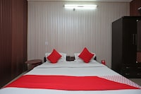 OYO Mangalam Palace Near Chaudhary Charan Singh International Airport