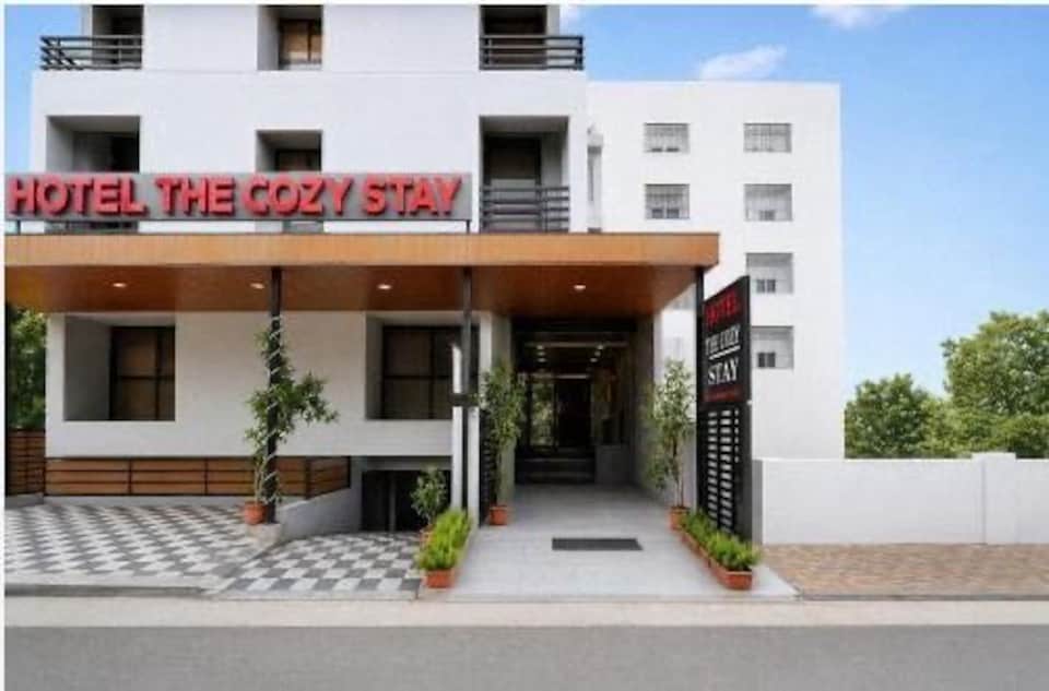 Townhouse Vijay Nagar Formerly Cozy Stay, Vijay Nagar Indore, Indore