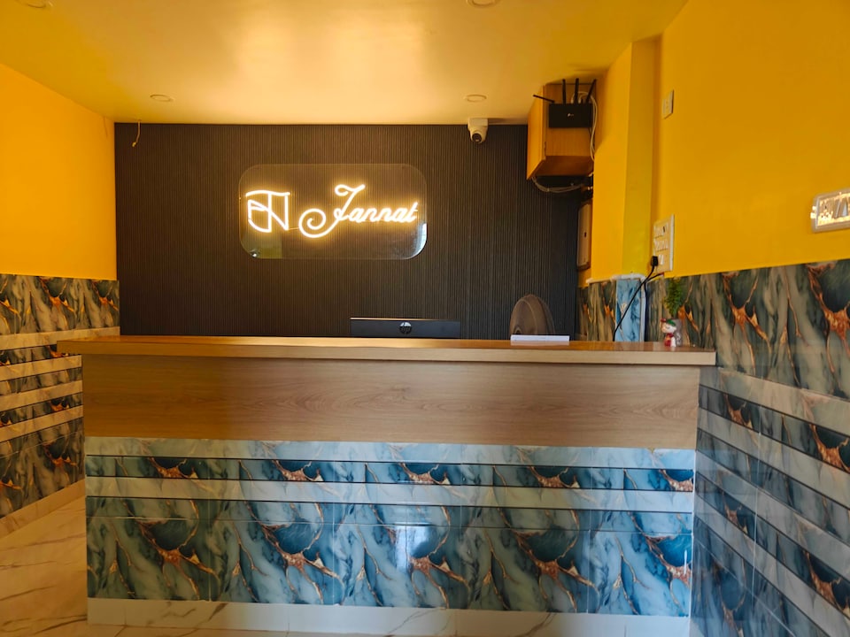 Hotel O Jannat, VIP Road Kolkata, Kolkata