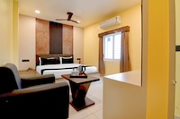 Townhouse Motijhil Park Formerly Gran Villa