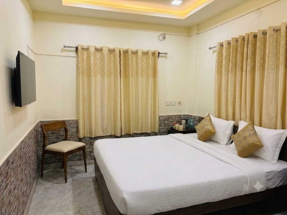 POP 84766E Raj Guest House, VIP Road Kolkata, Kolkata