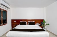 Hotel O Ayodhya Junction Road