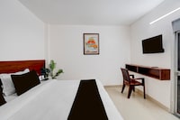 Hotel O Ayodhya Junction Road