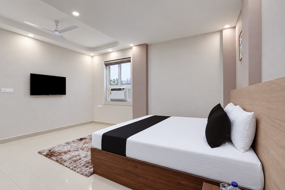 Hotel O VINTAGE VAULTS, Noida City, Noida