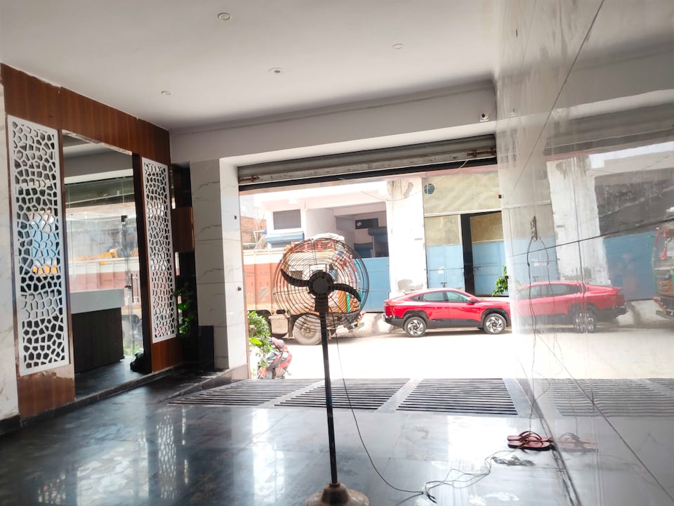 Hotel O Metro Star , Paschim Vihar Delhi, Delhi