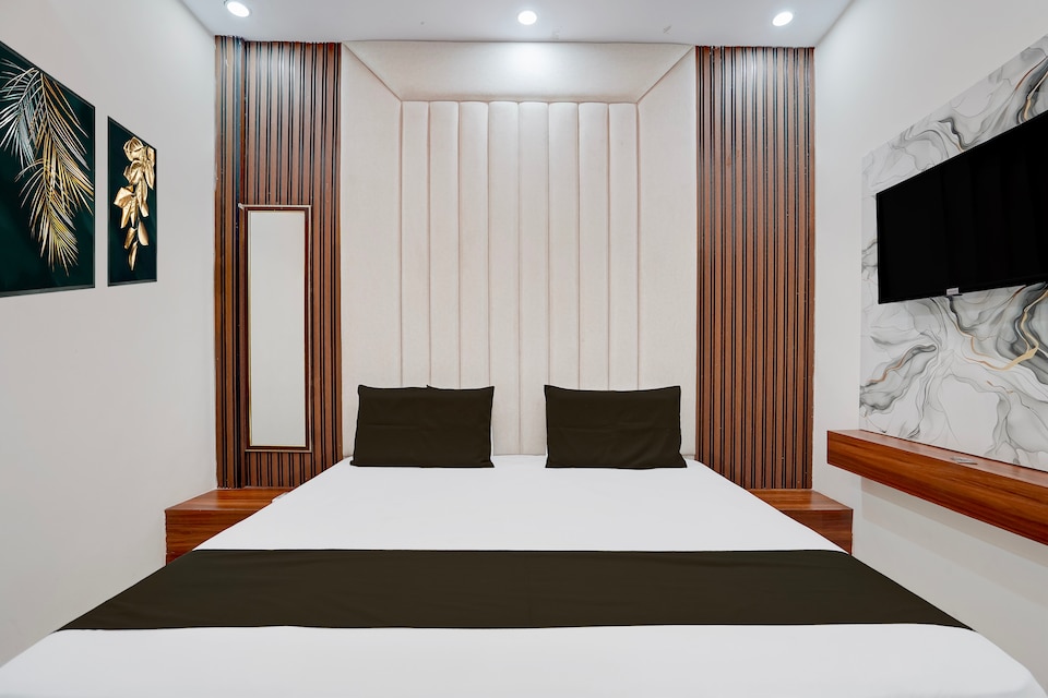 Hotel O Metro Star , Paschim Vihar Delhi, Delhi