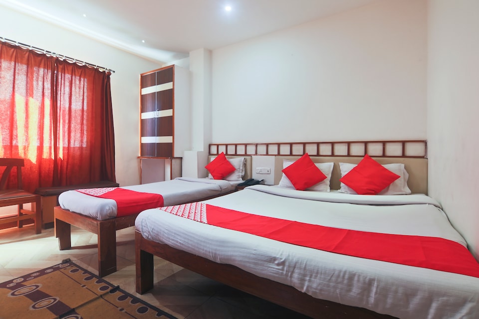 OYO 2747 Hotel Shaurya Inn, Police Bazar, Shillong