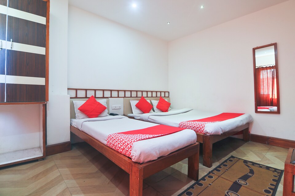 OYO 2747 Hotel Shaurya Inn, Police Bazar, Shillong