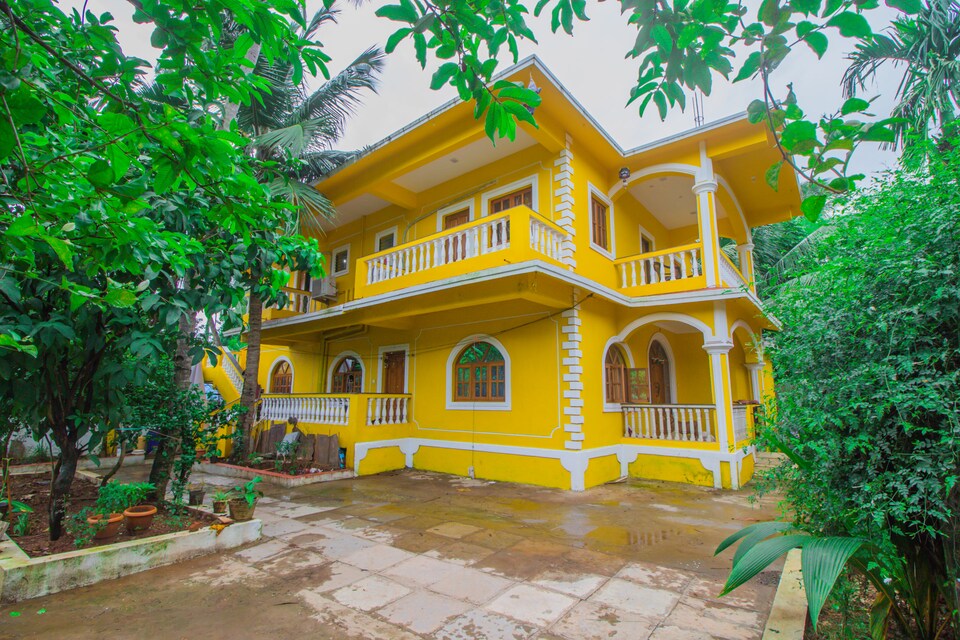 OYO Home 16401 Colorful Studio, Calangute Goa, Goa