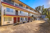Stonebridge Inn & Suites Gresham, OR - Portland