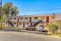 Stonebridge Inn & Suites Gresham, OR - Portland