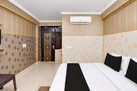Hotel O The Six