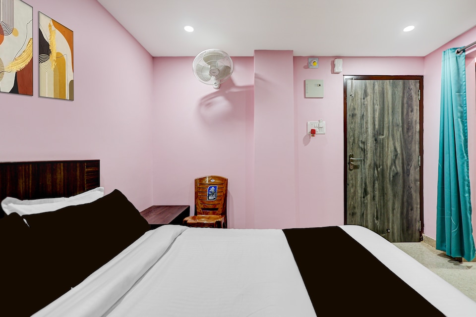 Hotel O SUBHAM HOME STAY, Chandrasekharpur, Bhubaneswar