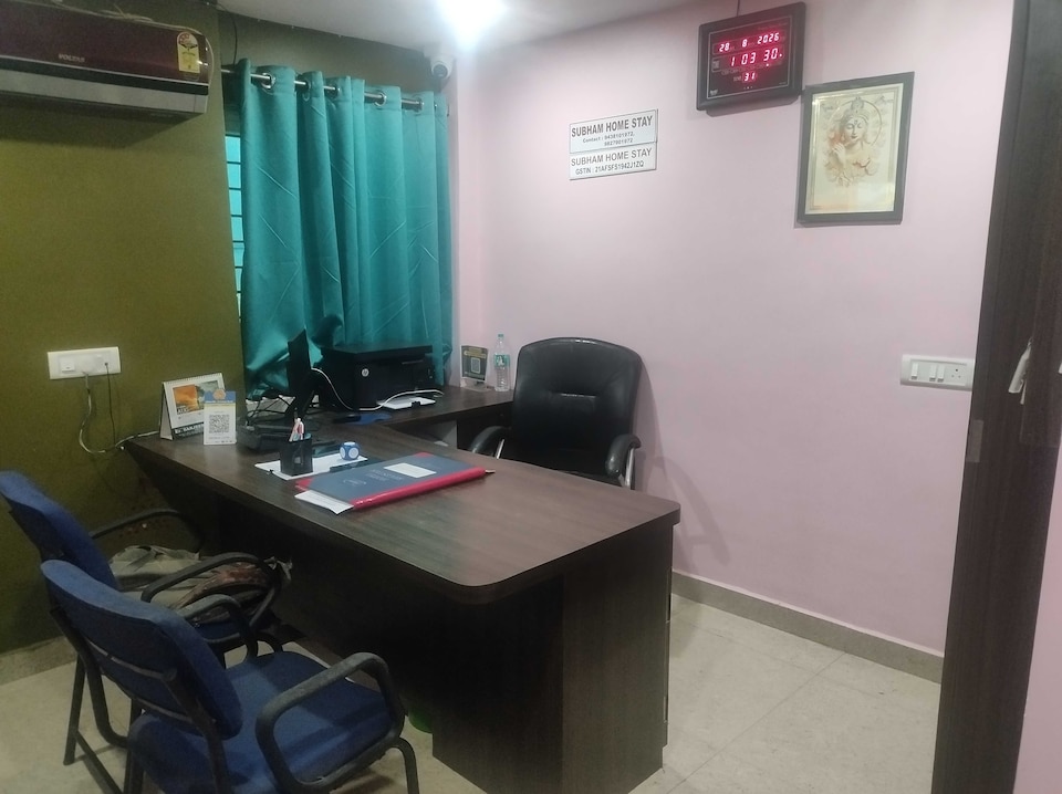 Hotel O SUBHAM HOME STAY, Chandrasekharpur, Bhubaneswar
