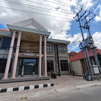 Townhouse Oak Hotel Grand Puri