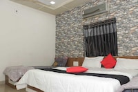 Hotel O  maldhari hotel