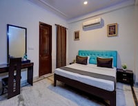 Collection O Sangam Vihar Ghaziabad