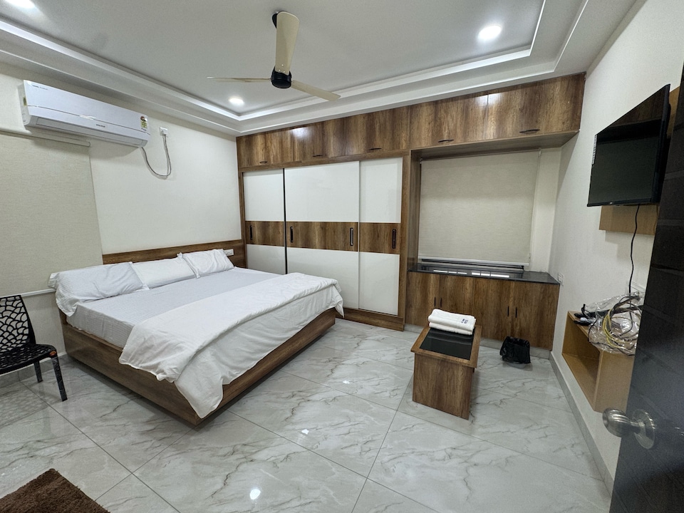 HOTEL O GV GRAND, Guntur, Guntur